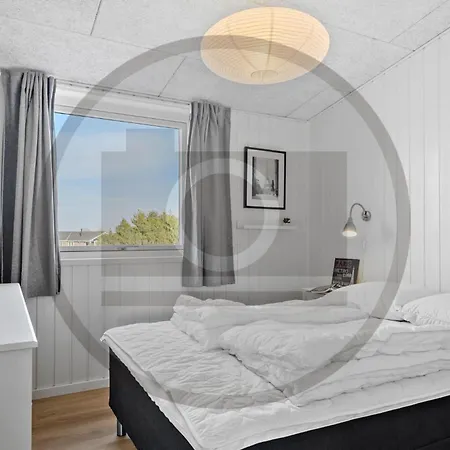 Gorgeous In With Wifi Holiday home