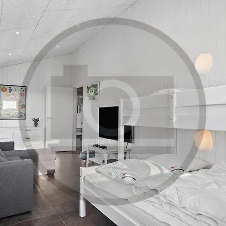 Gorgeous In With Wifi Holiday home Aalbaek