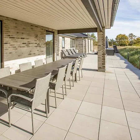 Gorgeous In With Wifi *