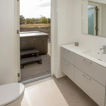 Gorgeous In With Wifi *