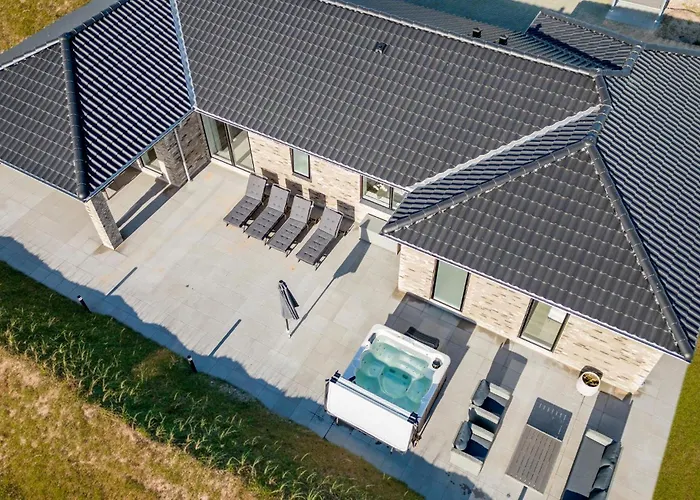 Gorgeous In With Wifi Ferienhaus